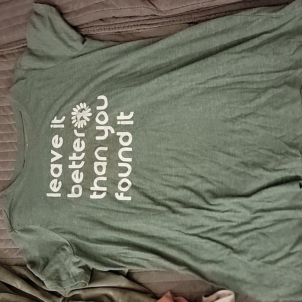 Earth Day T-shirt, Torrid, Size 3